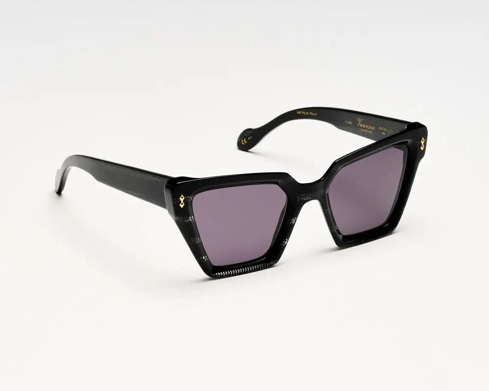 VANESSA GLAMOUR KADOR