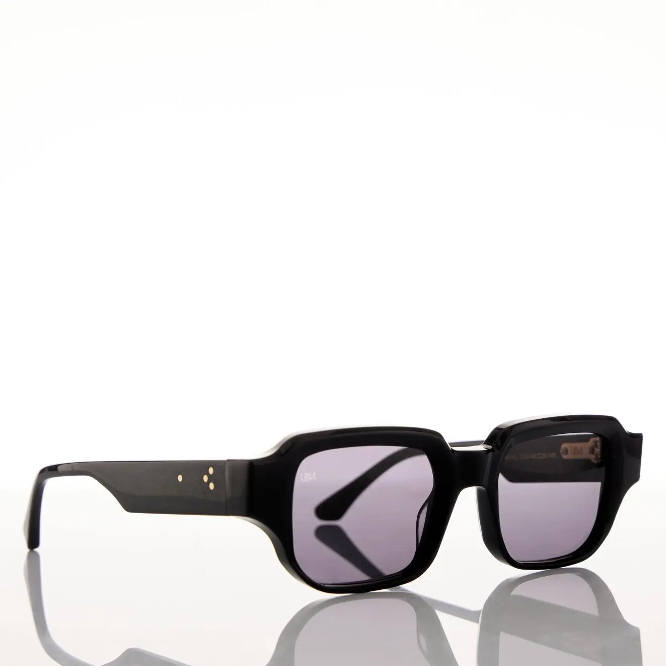 REVEL UNIQUEDESIGNMILANO