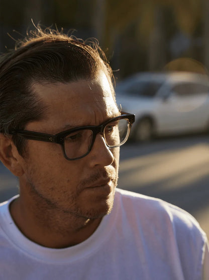 RAEN Leuka optical frame Crystal Black side profile view
