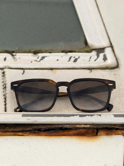 RAEN Adin sunglasses frame Kola Tortoise front view