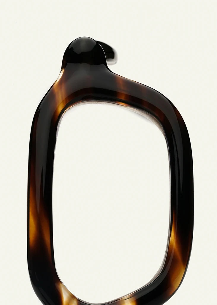 Close-up of the golden-dappled acetate on Paloceras Leopard Lace S2 eyeglasses